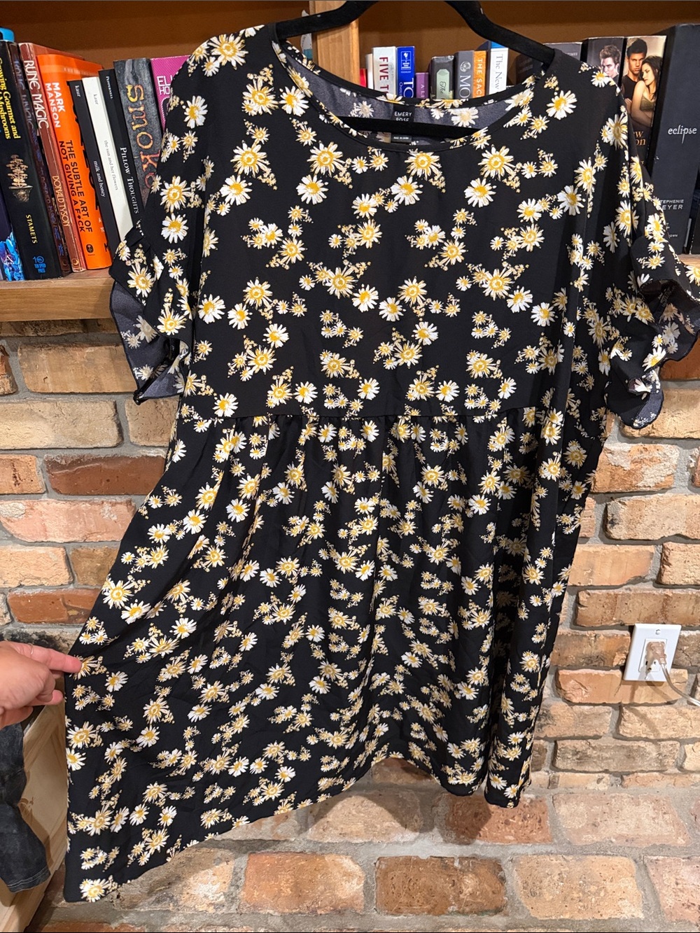 Sz 3XL Women’s Black Daisy Print Short Sleeve Dress